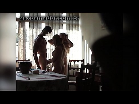 ❤️ Jinsiy do'stlar bahaybat odamni va u bilan birga uchlikni taklif qilishadi ❤ Super porno bizda uz.moresexmovies.ru ❌️❤